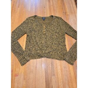 Justify Women LG Black Gold Marble Cropped Henley Knit Twisted Hem Long Sleeve